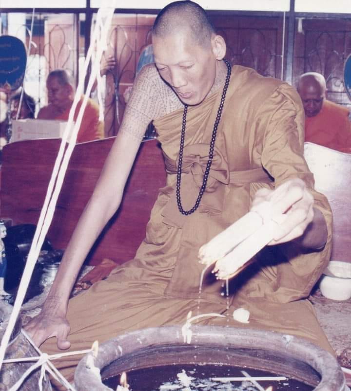 "หลวงพ่อสูง" วัดหนองผักชี ยอดพระเกจิอาจารย์ผู้เข้มขลังวิทยาคมและเก่งกาจด้านพิธีกรรมและโดยเฉพาะการสวดภาณยักษ์